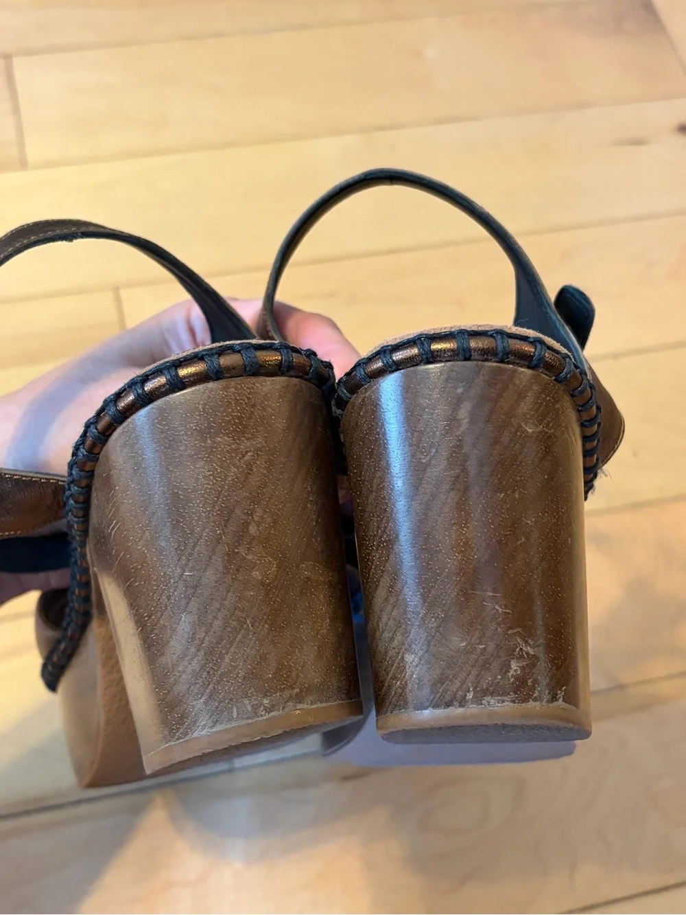 Rachel Comey Metallic Bronze Leather Wooden Block Heel Sandals size ten (10)